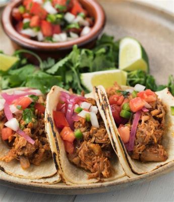  Cochinita Pibil: Lezzetli Bir Domuz Eti Şöleni ile Aşkı Keşfedin!