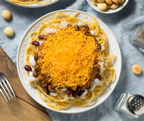  Cincinnati Chili! A Spicy Symphony of Flavor Bursting With Umami and Comforting Nostalgia